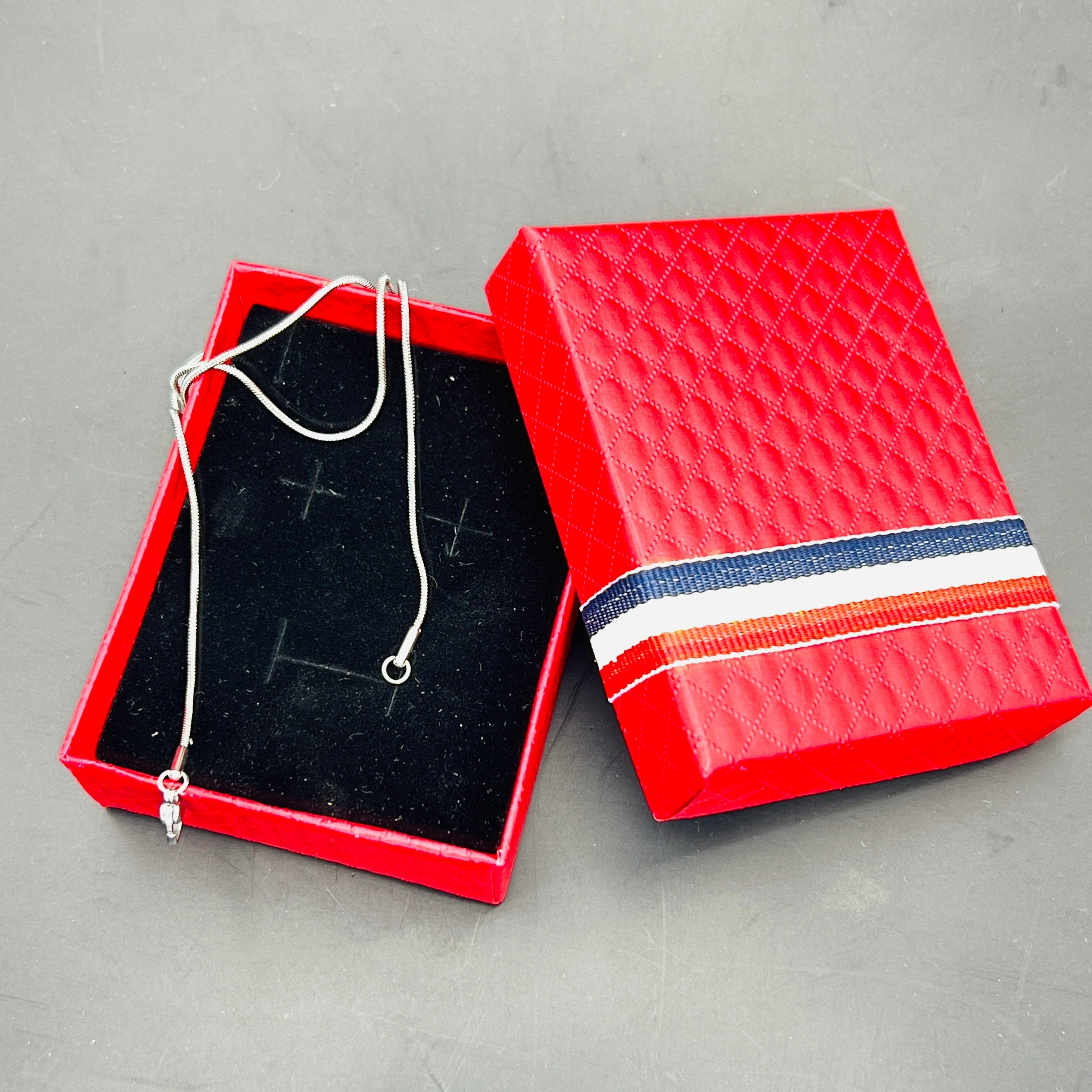 Thin Neck Snake Necklace