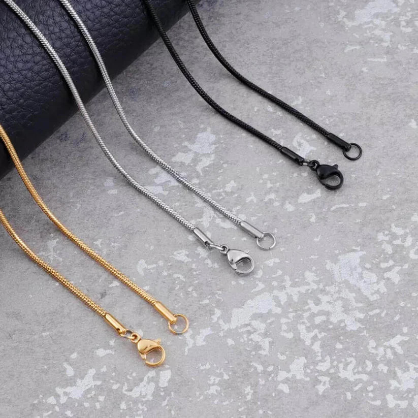 Thin Neck Snake Necklace